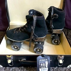 CRAZY SKATES 81/2